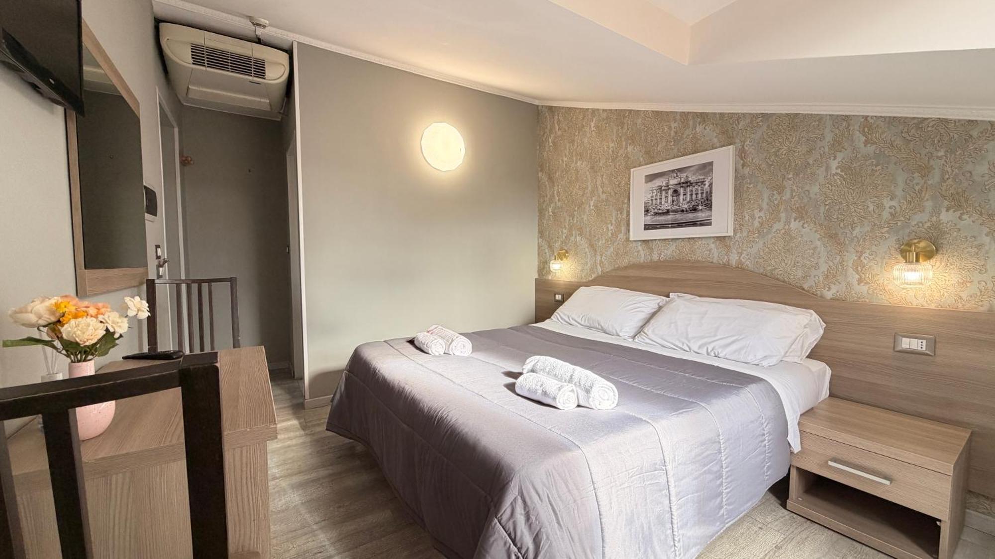 Double or Twin Room Balcony