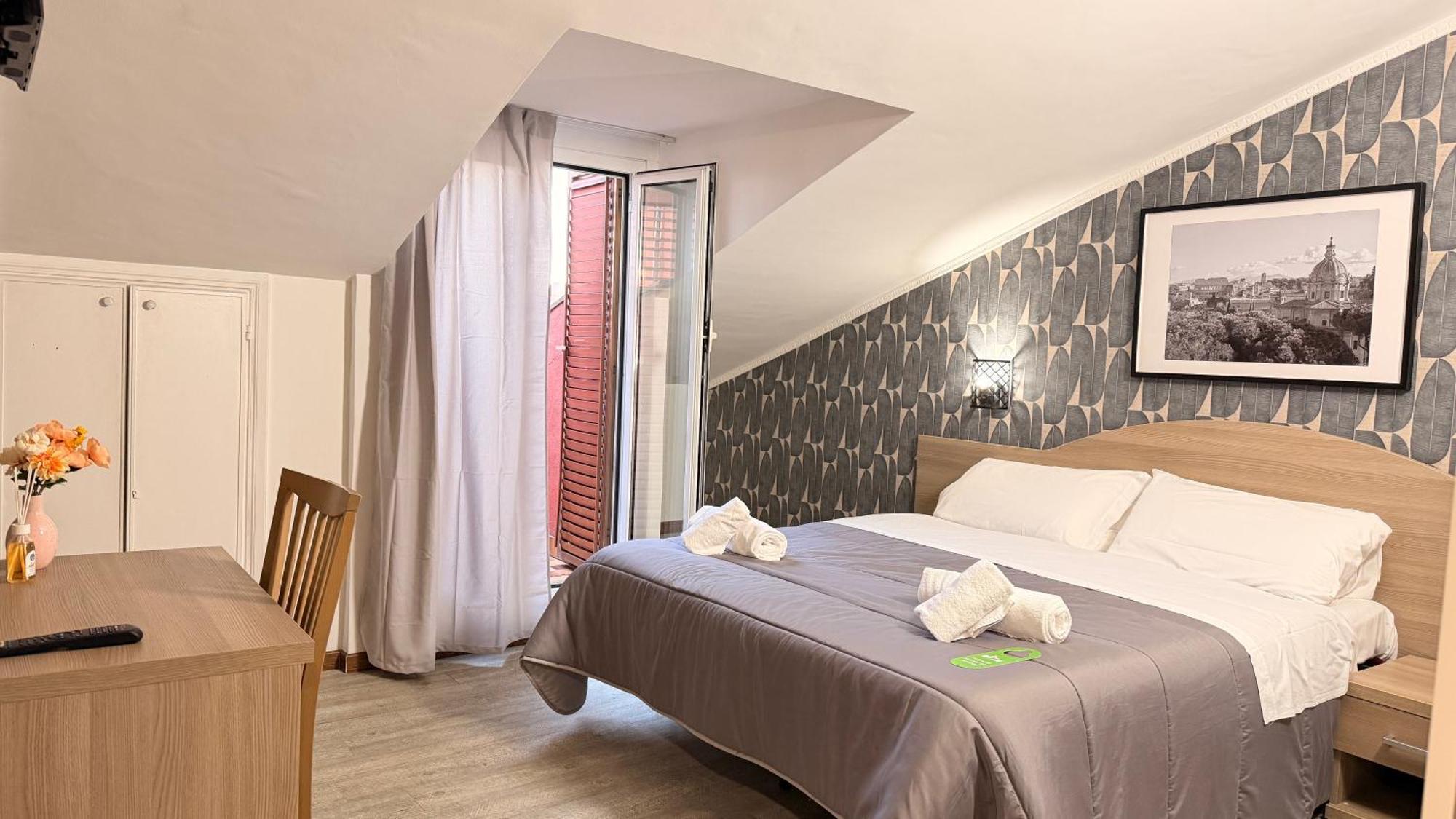 Double or Twin Room Balcony