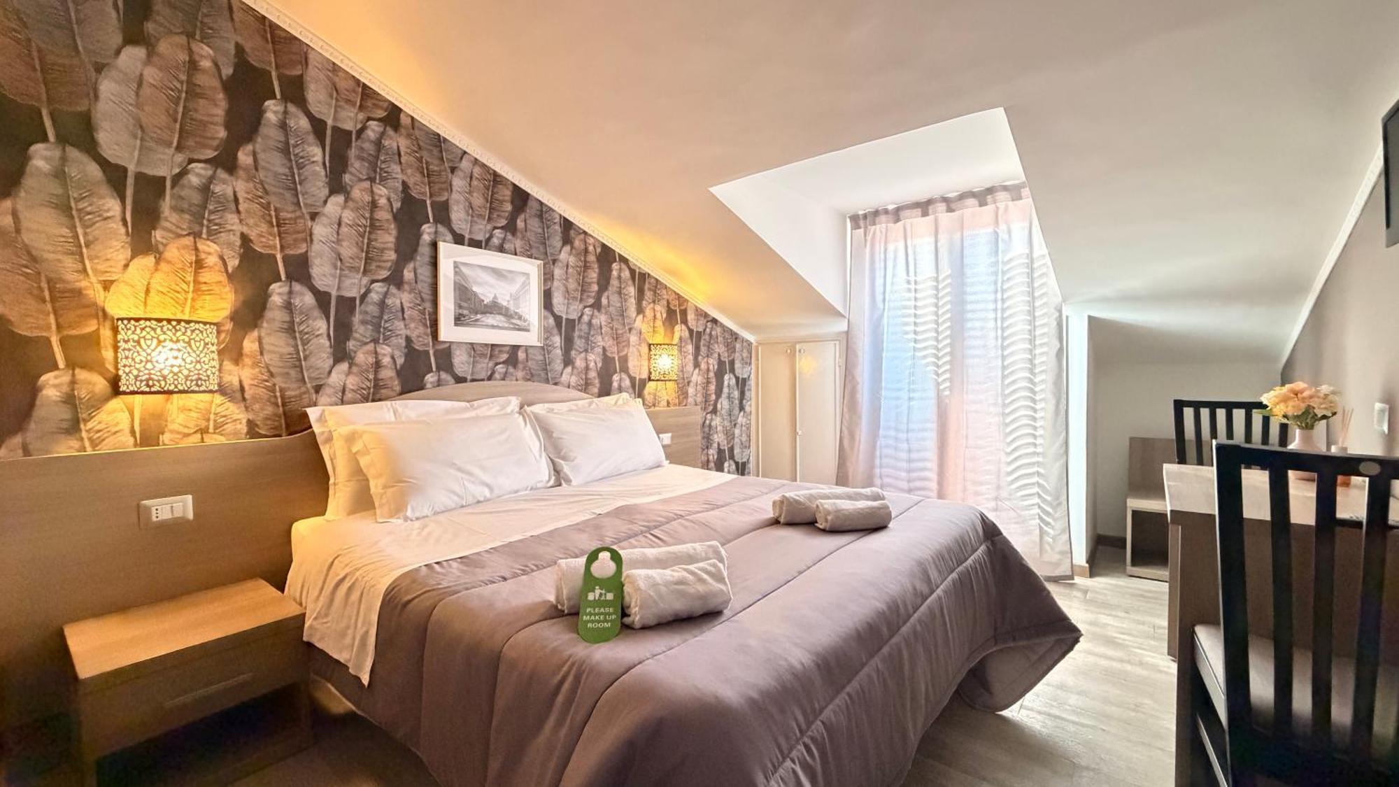Double or Twin Room Balcony